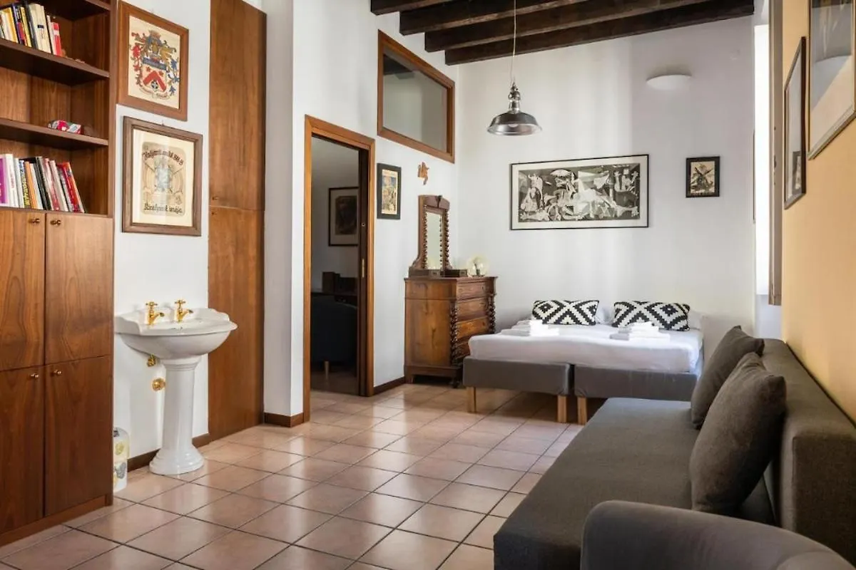 Sarpi Suite - 15 Min Duomo Central Milan